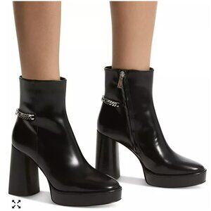 Michael Kors Carlisle Chain Black High Heel Platform Boots Sz 8 NEW